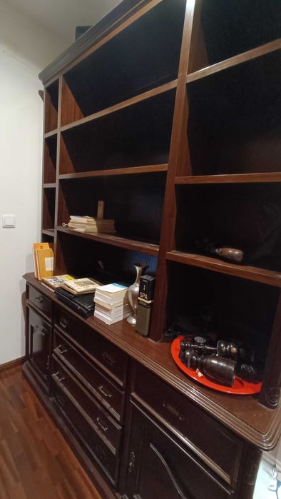 Conjunto de Móvel de Sala e Estante