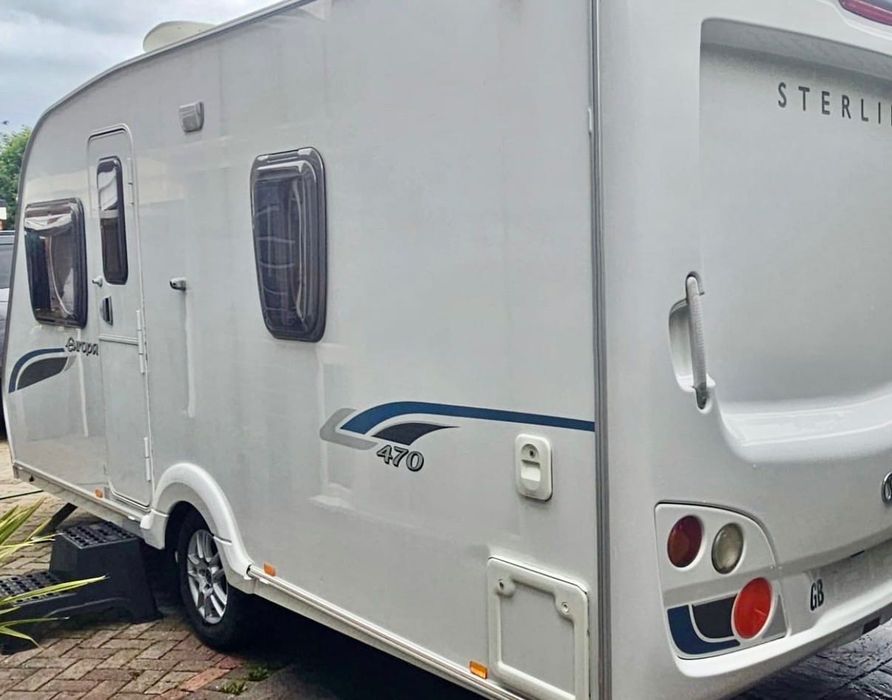 Caravana Sterling Europa - Como Nova - Impecável