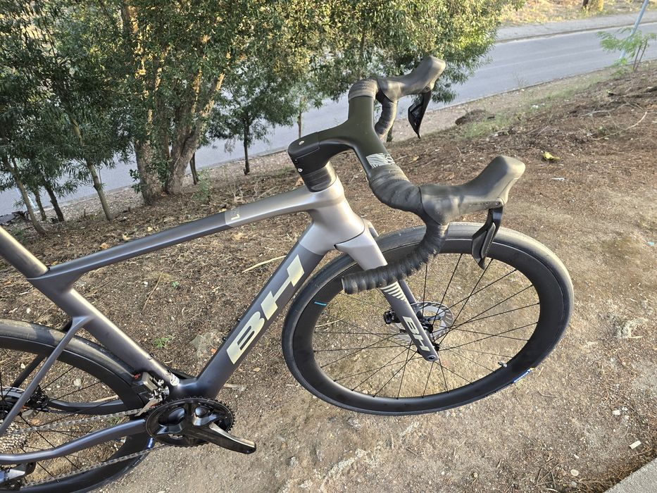 Bh rs1 carbono di2 12x2v rodas carbono