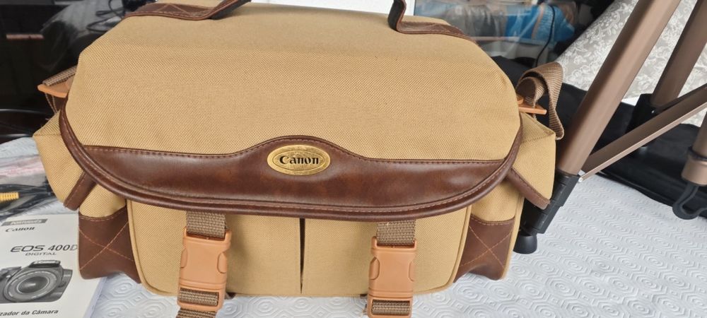 Máquina Fotográfica Canon EOS 400D + Objetiva + mala + pack baterias