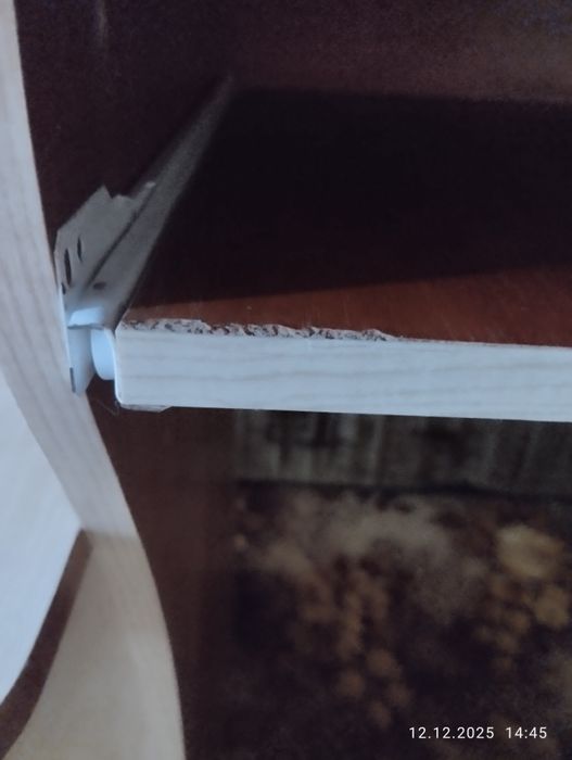 Компьютерный стол 2000грн