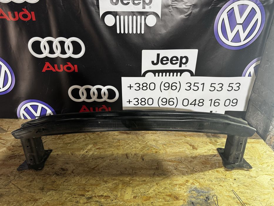 Підсилювач заднього бампера Volkswagen Jetta мк 7