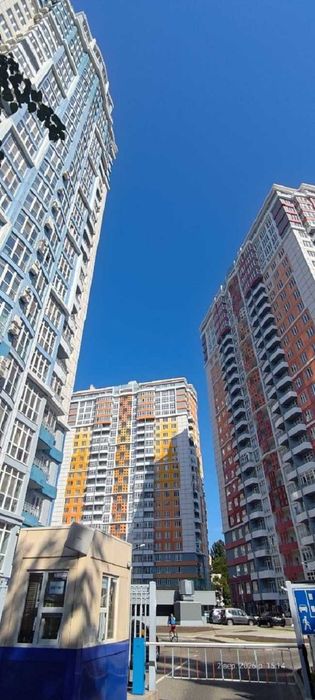 Продам квартиру в Одесі ЖК "Чотири Сезони"