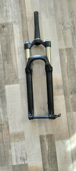 Продам вилку Fox