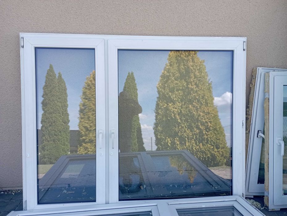 Sprzedam okna plastikowe w dobrym stanie po demontażu.
