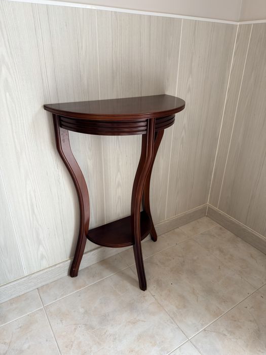 Mesa de Apoio em Madeira