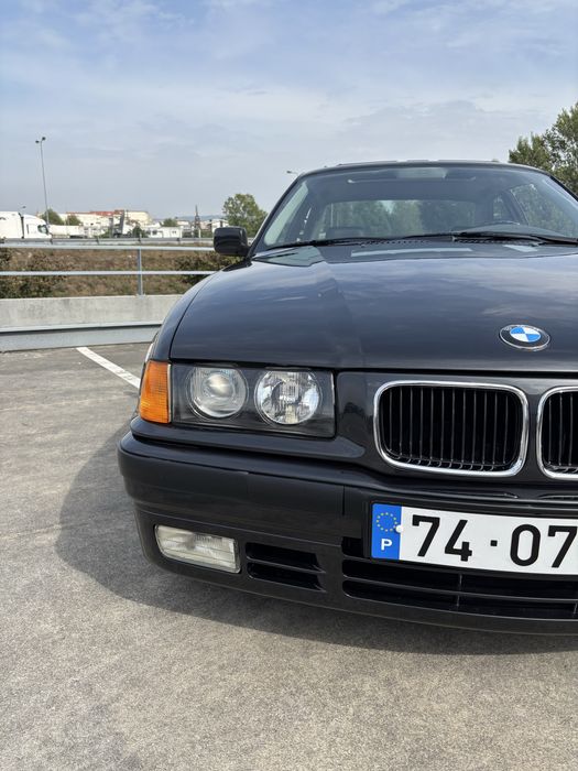 BMW e36 coupe 318is de 1993 - Restauro à chapa - Muito bom estado todo original