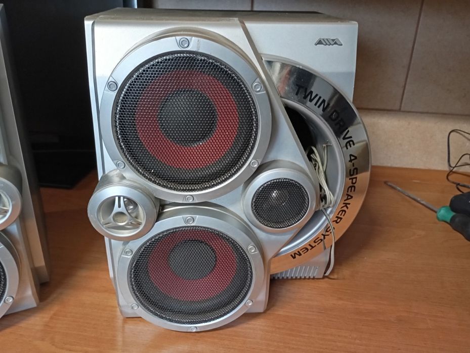 Sprzedam kolumny Aiwa..