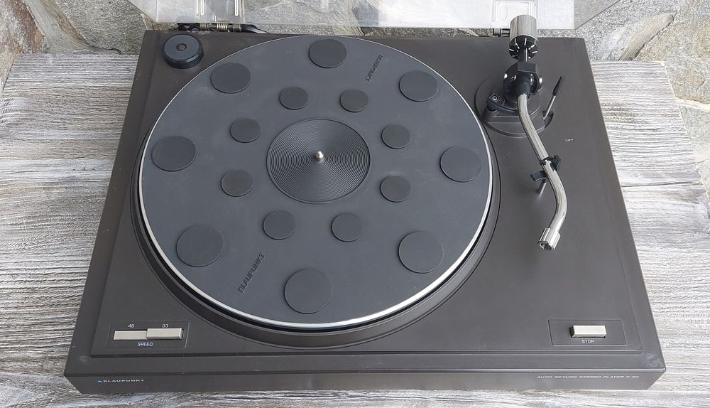 Blaupunkt   P -2300.   P - 60