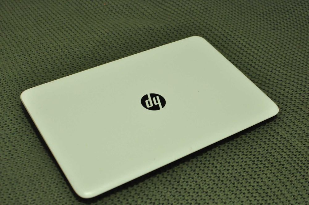 Мощный  ноутбук HP 15 (Core i5 /8Gb/1000Gb /video -2Gb)
