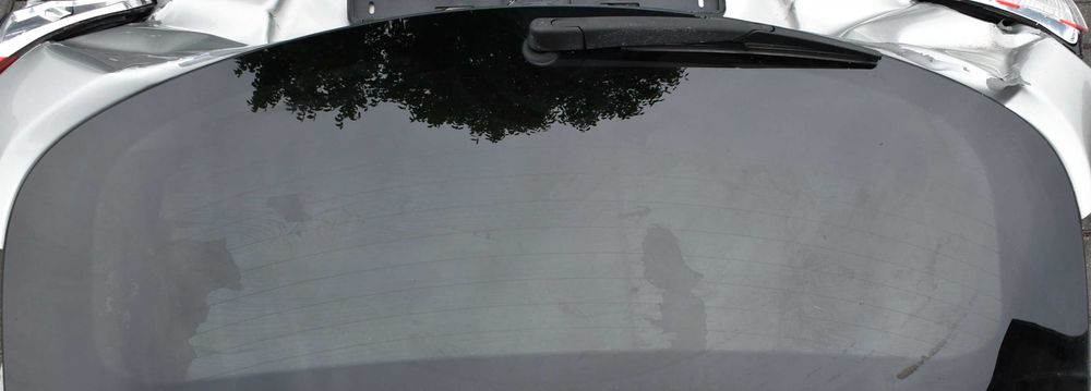 Nissan Quashqai J10 lift szyba tylna klapy bagażnika
