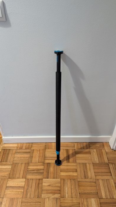 Barra de Elevações para Porta sem fixação com Bloqueio 70 cm