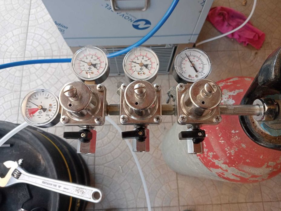 Manómetro triplo para maquina de cerveja