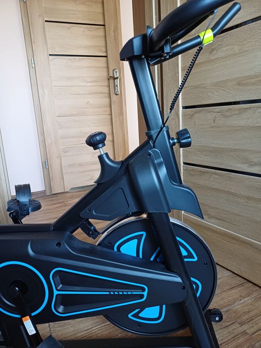Rower stacjonarny treningowy magnetyczny.