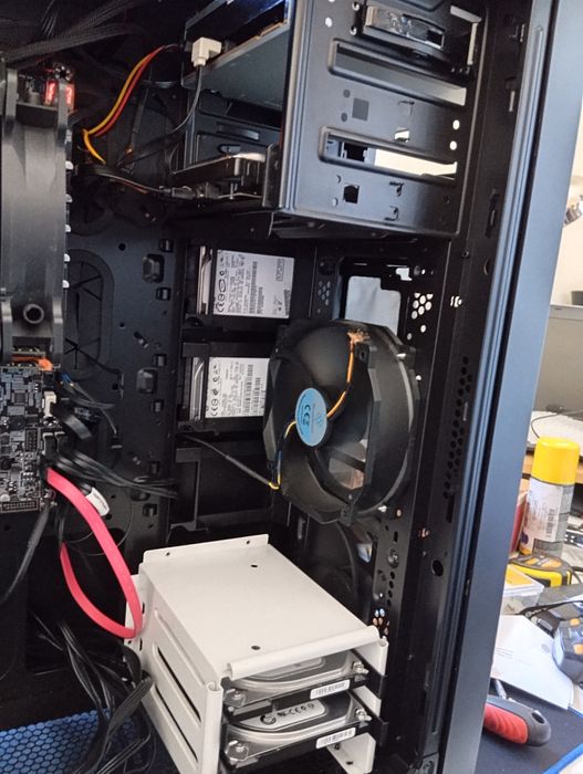 PC dual Xeon E5 2698 V3, 32 RAM, NVMe 500GB