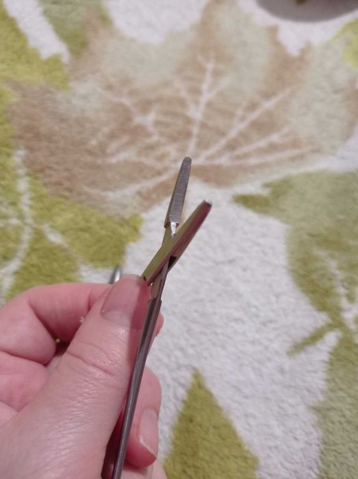 новый медицинский зажим ножницы