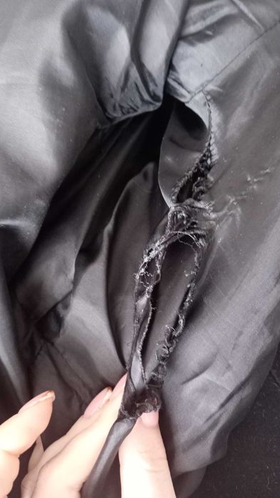 Зимова куртка з капюшоном