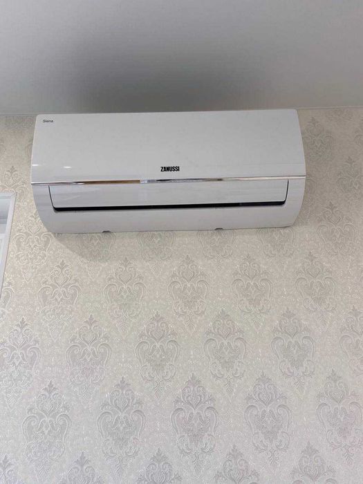 Продаж 2-кім.квартири  М Деміївська 5хв. вул.В.Брожка70 Без комісії