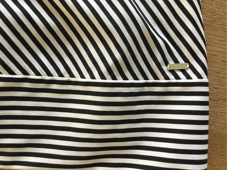 Sukienka Armani r. XS