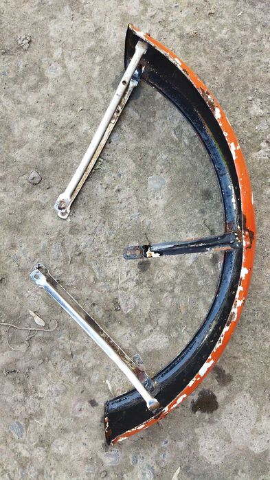 Переднє крило до Мінська