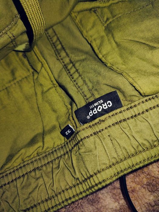 Nowe spodnie zielone Cropp męskie 32 L