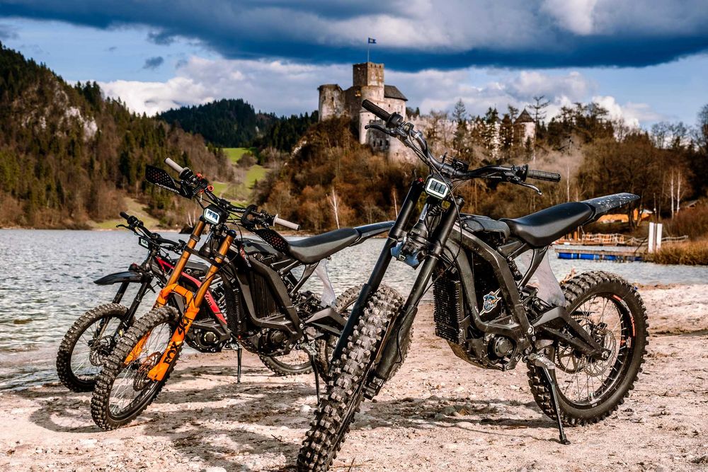 Wynajem SUR-RON – ELEKTRYCZNY CROSS | Nowy Trag | Podhale | KAWALERSKIE  |