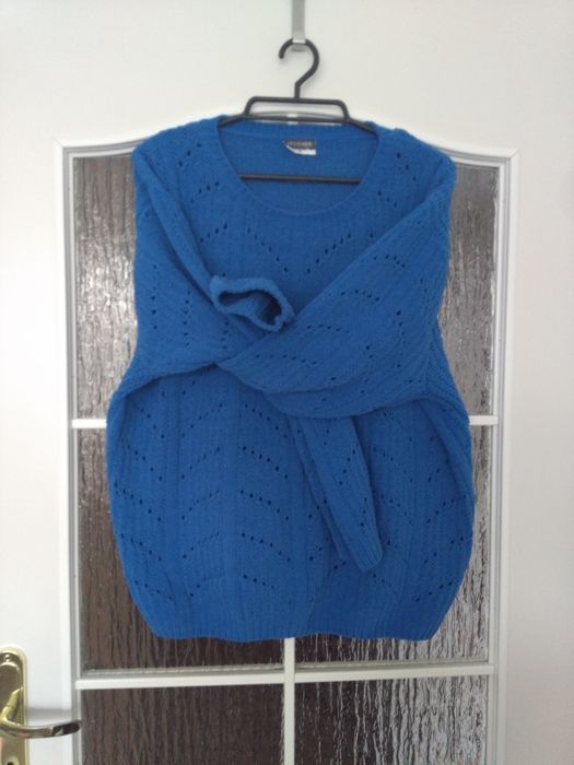 Gruby niebieski sweter r. M/L Beloved