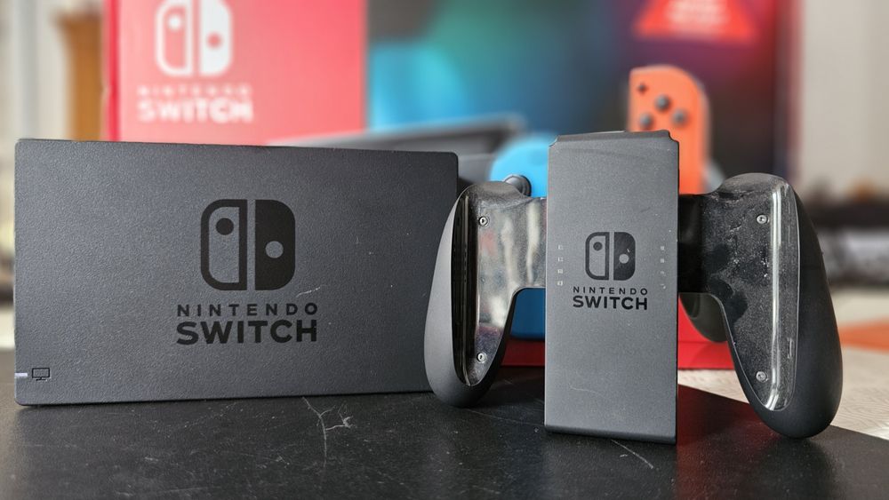 Nintendo Switch (como nova)