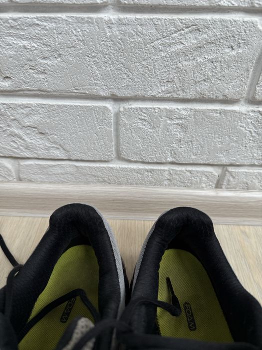 Кросівки Under Armour