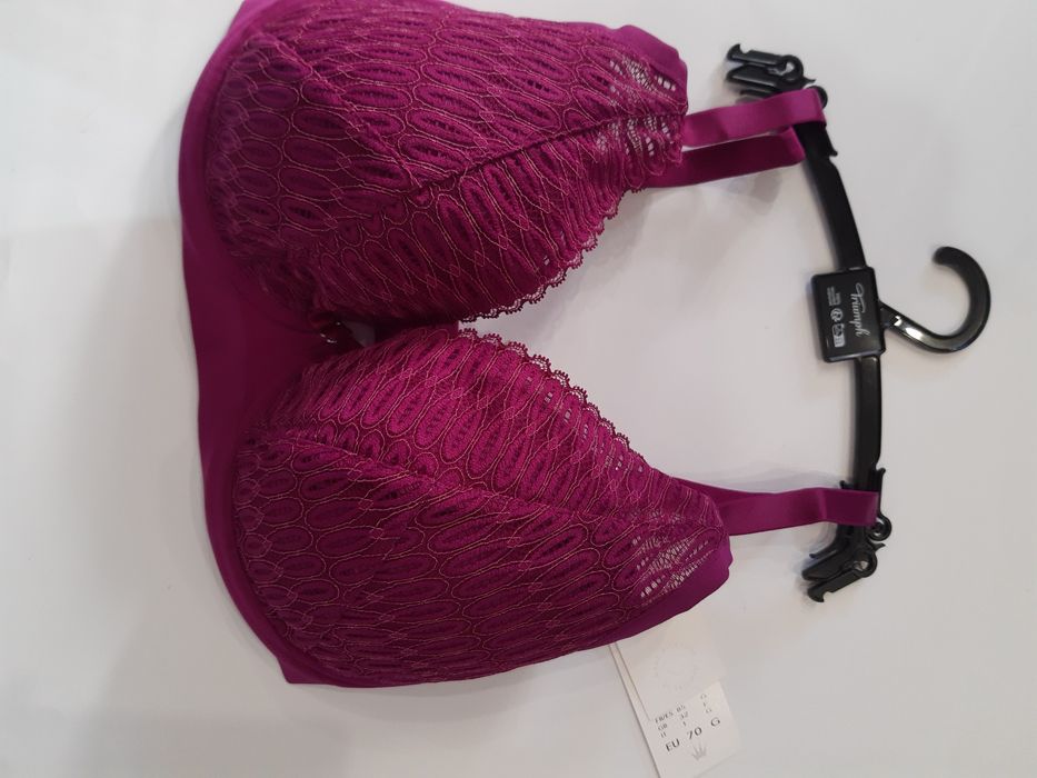 Biustonosz Triumph 70G