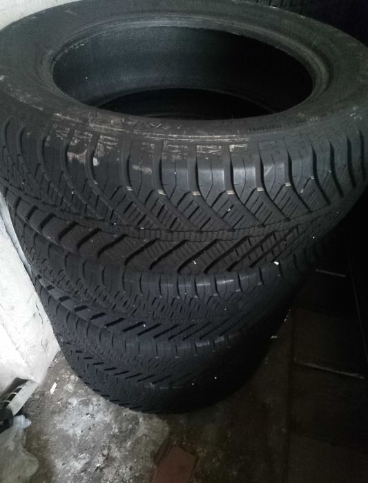 Godyeer Super Stan 215/60/17