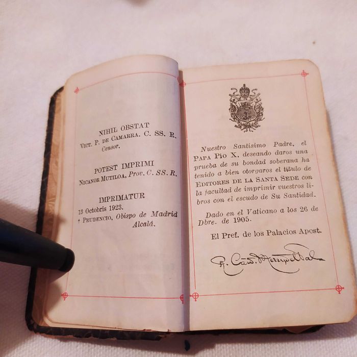Livro religioso "Lá Imitación de Cristo" 1923 - urgente venda