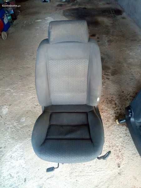 Bancos de Carrinha  Audi