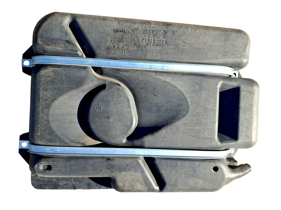 8244192574 Кронштейн паливного баку Renault Trafic Nissan
Opel