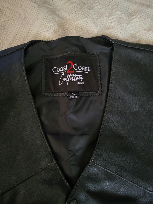 Оригінал!!Байкерський жилет  натуральна шкіра.Coast 2 Coast Outfitters,ОРИГІНАЛ