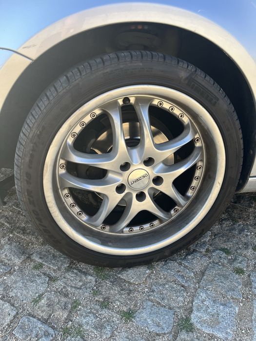Jantes Dezent 18 com pneus