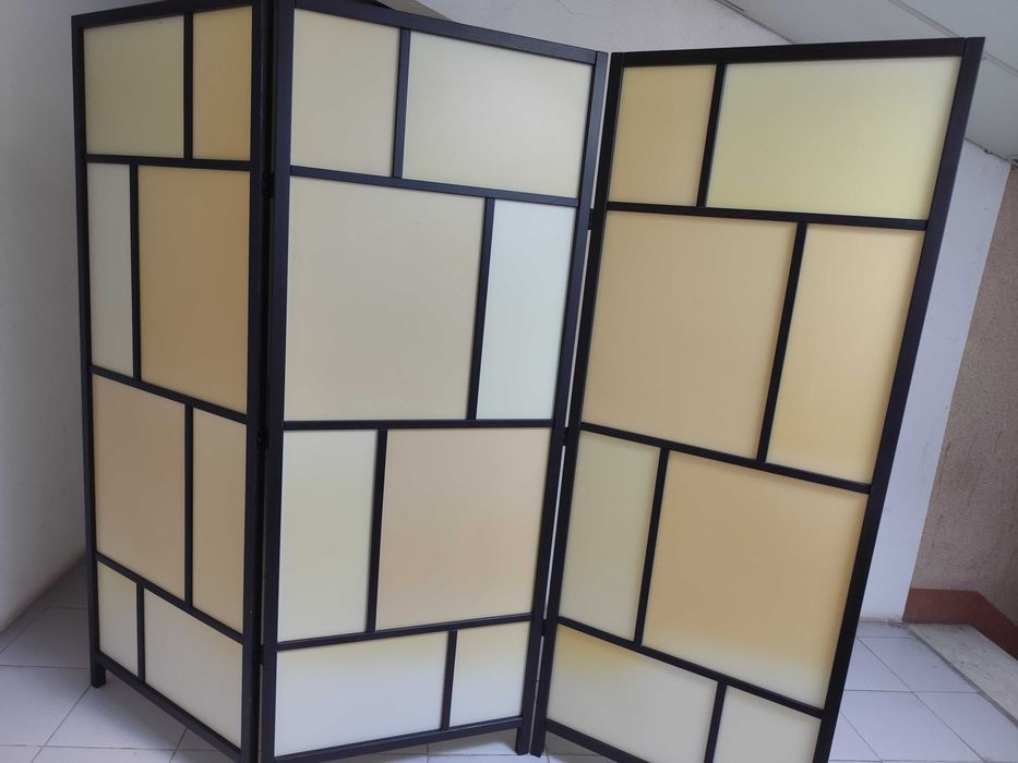 Biombo IKEA preto