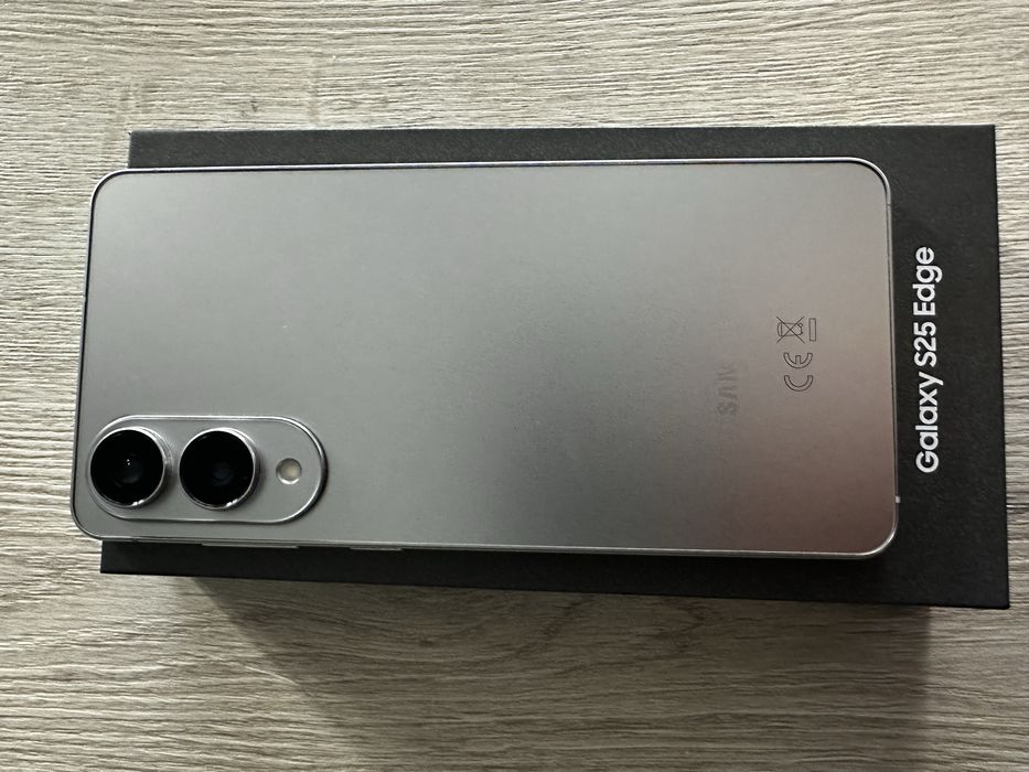Samsung S25 EDGE 256gb