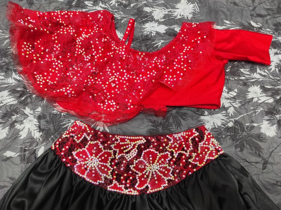 Продам костюм для танців- 1800 грн