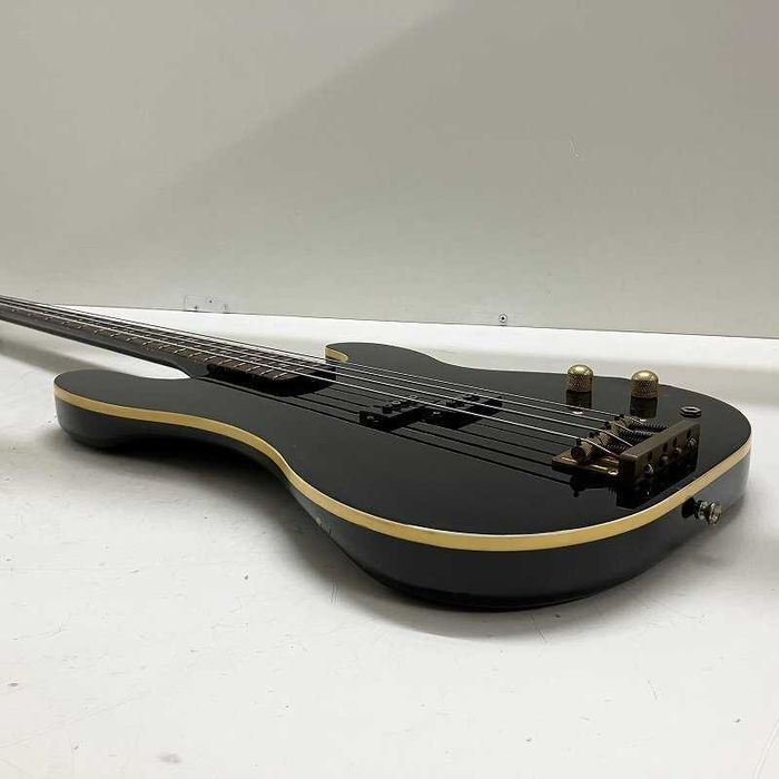 【クリーニング済♪】 FRS Fresher プレジョンベース PS-40 クリーニング済♪】 FRS Fresher プレジョンベース PS-40 楽器・機材