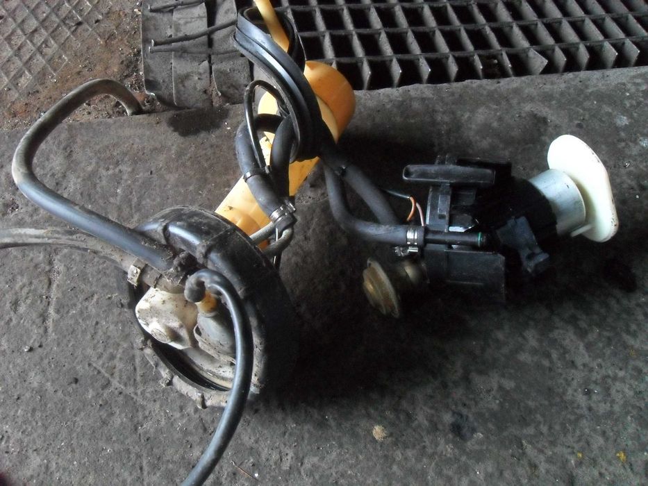 Pompa paliwa pływak BMW E34 2.0