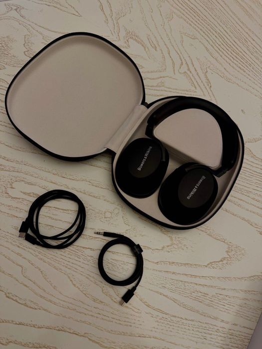 Bowers & Wilkins PX7 S2