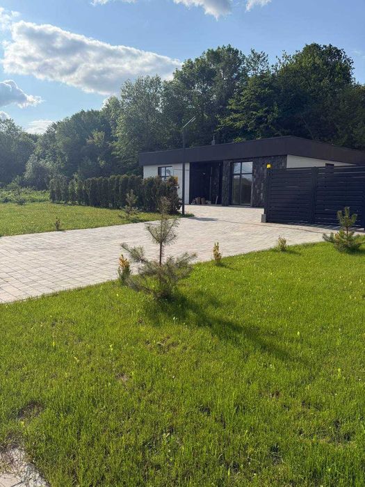 Будинок біля Царського озера. Поруч ліс. 790$/мкв. 5 соток землі.