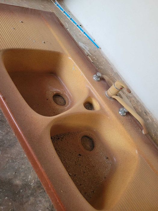 Lavatório de Cozinha 139x60cm - Usado em Bom Estado