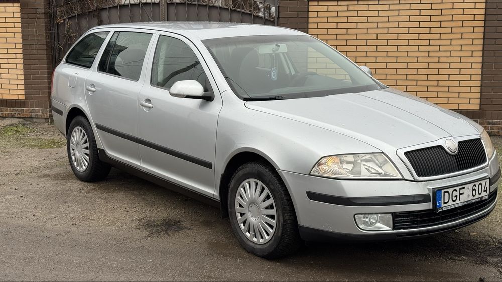 Авто в наявності