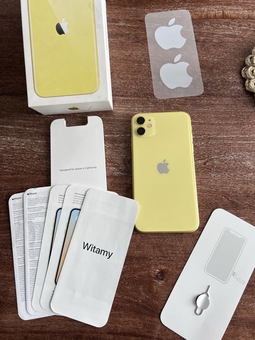 iPhone 11 żółty