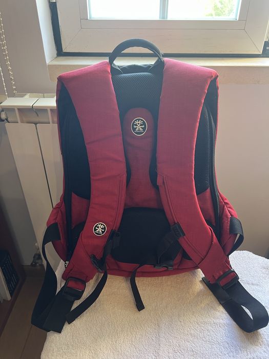 Mochila fotográfica Crumpler – vermelha