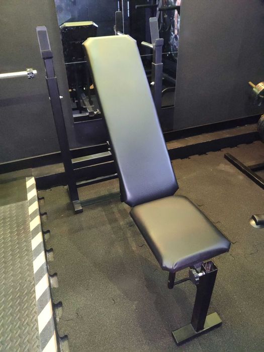 Solidna ławka treningowa + modlitewnik i prasa do nóg