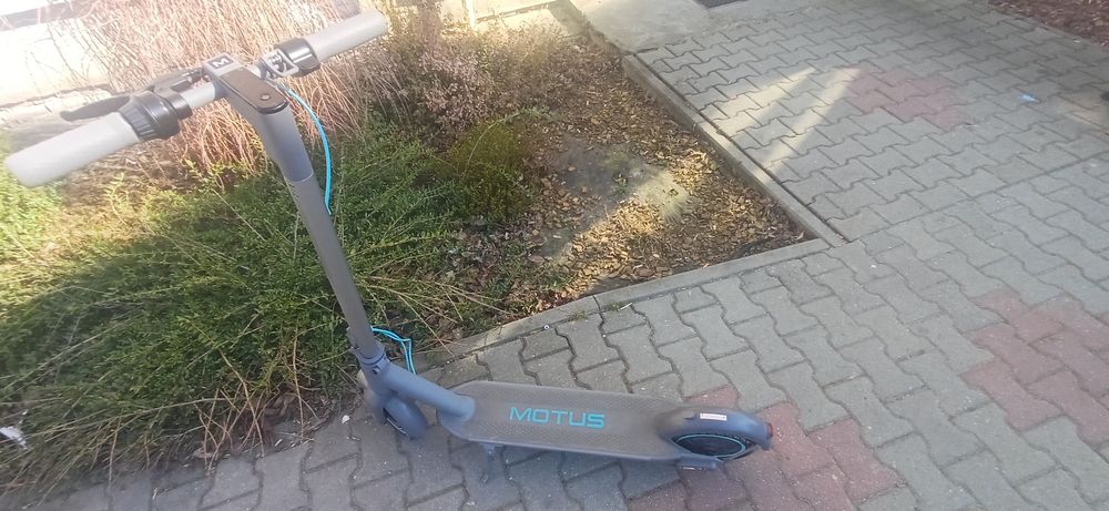 Hulajnogi motus używana bardzo wydajna