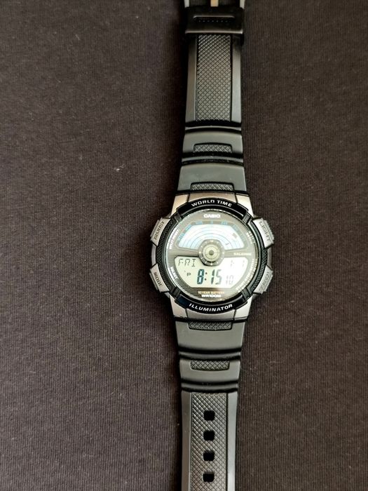 Sprzedam zegarek Casio AE1100W
